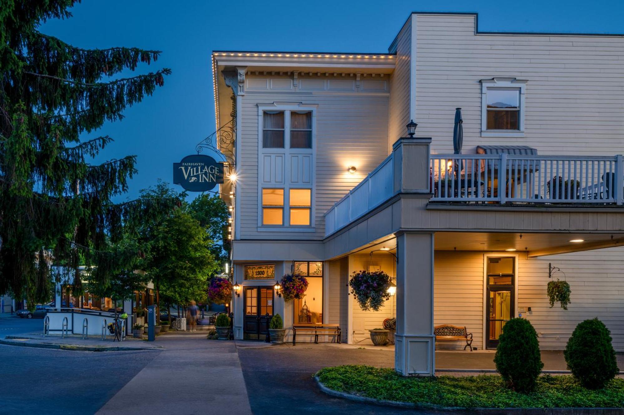 Fairhaven Village Inn ベリングハム エクステリア 写真