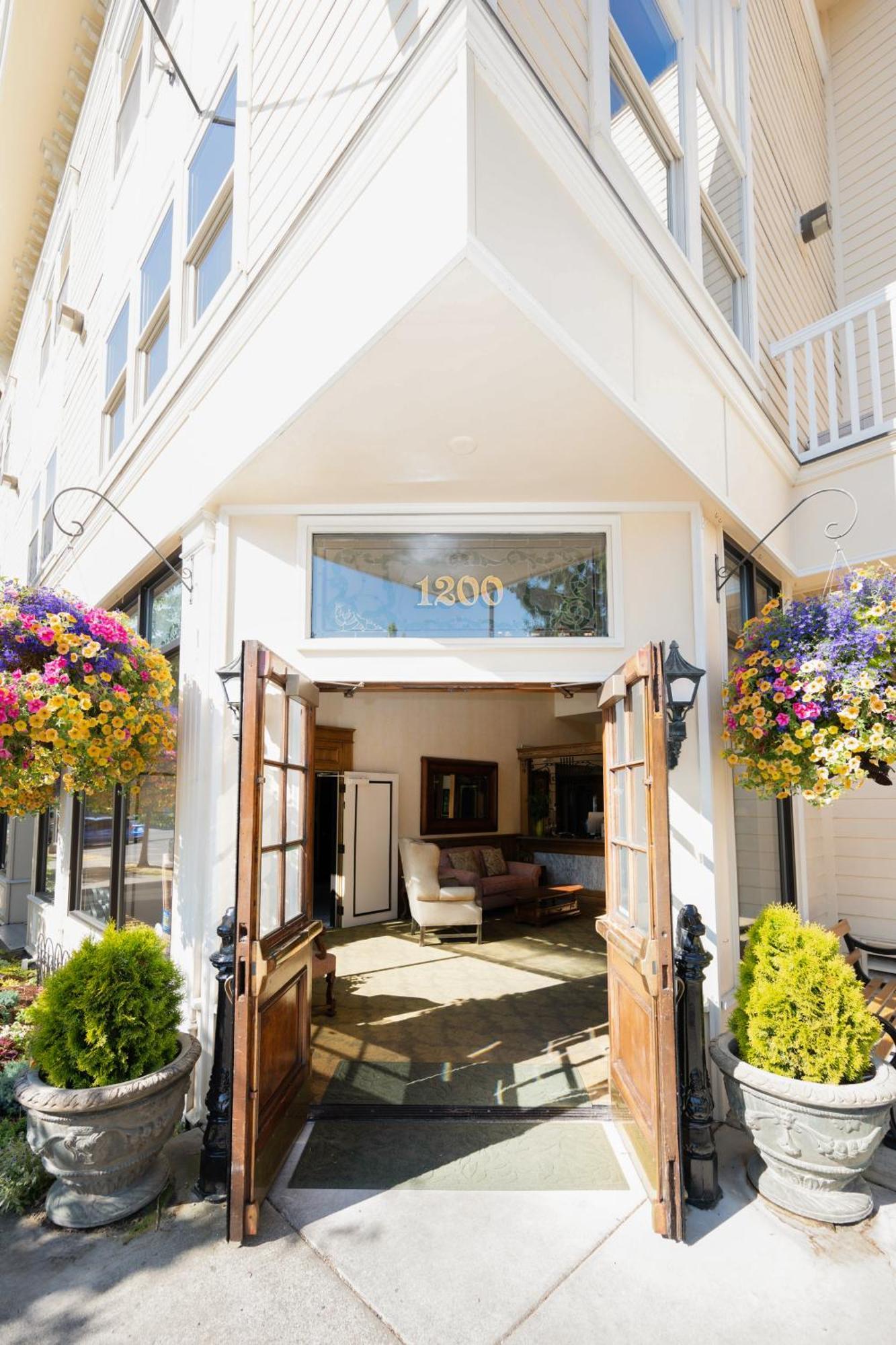 Fairhaven Village Inn ベリングハム エクステリア 写真